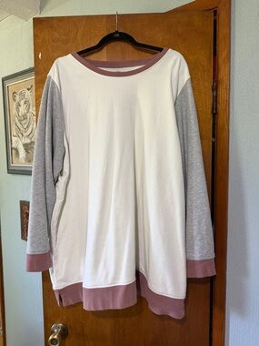 Lands' End White Sweatshirt with Mauve Trim